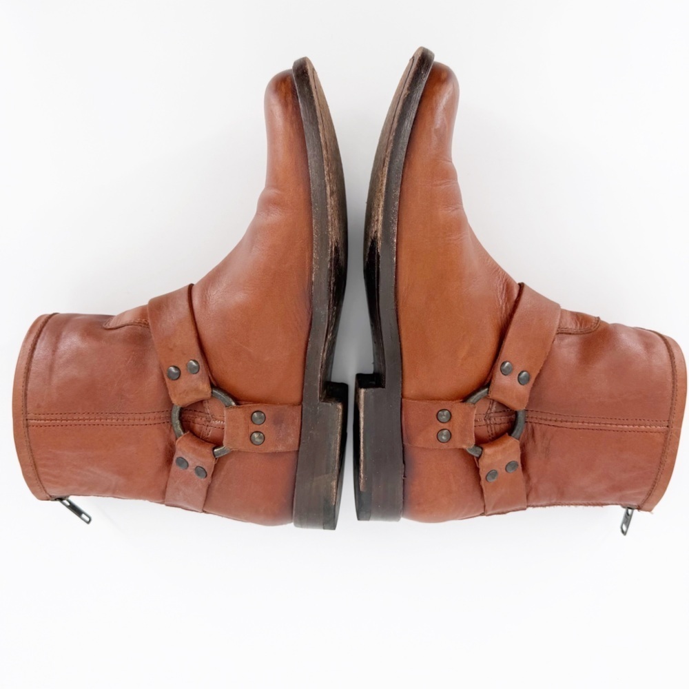 Frye Phillip Harness Short Leather  Whiskey Bootie Size 6 - Picture 7 of 9